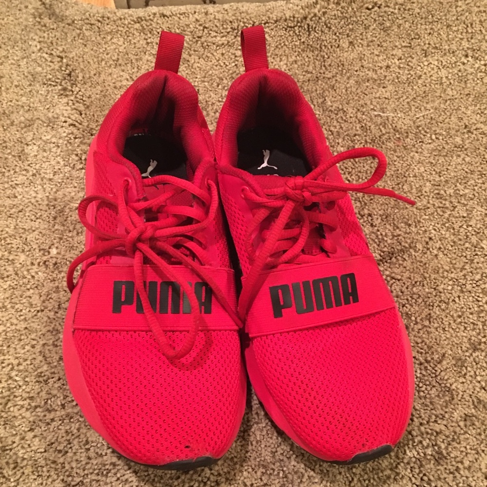 Kids size Pumas